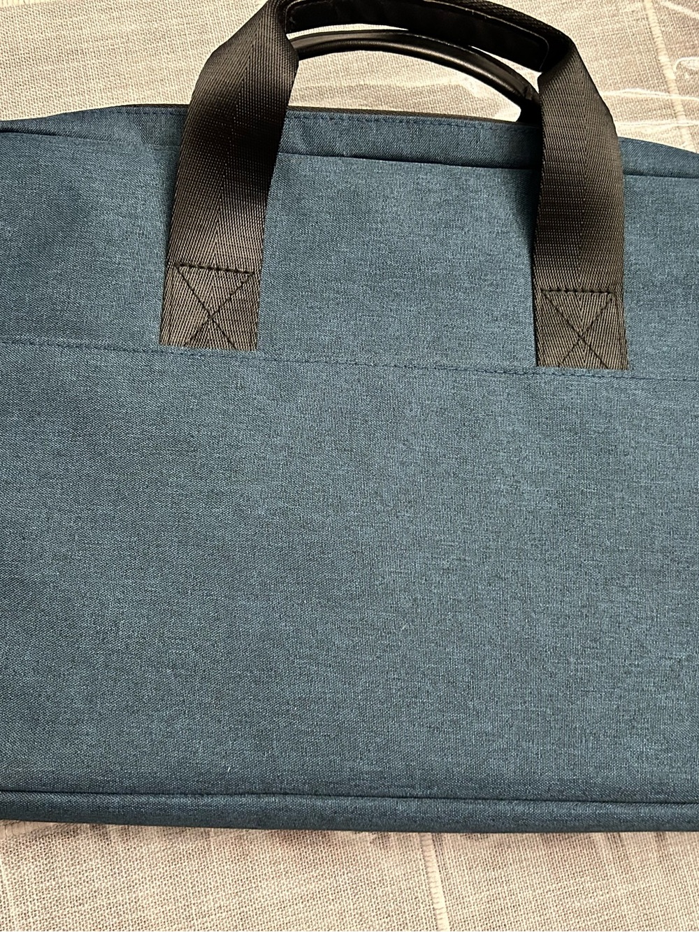 Navy Blue Laptop/Mac Book Carrying Case